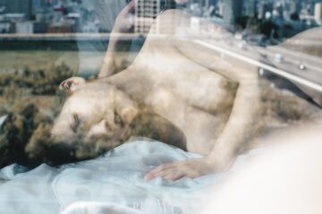 naked