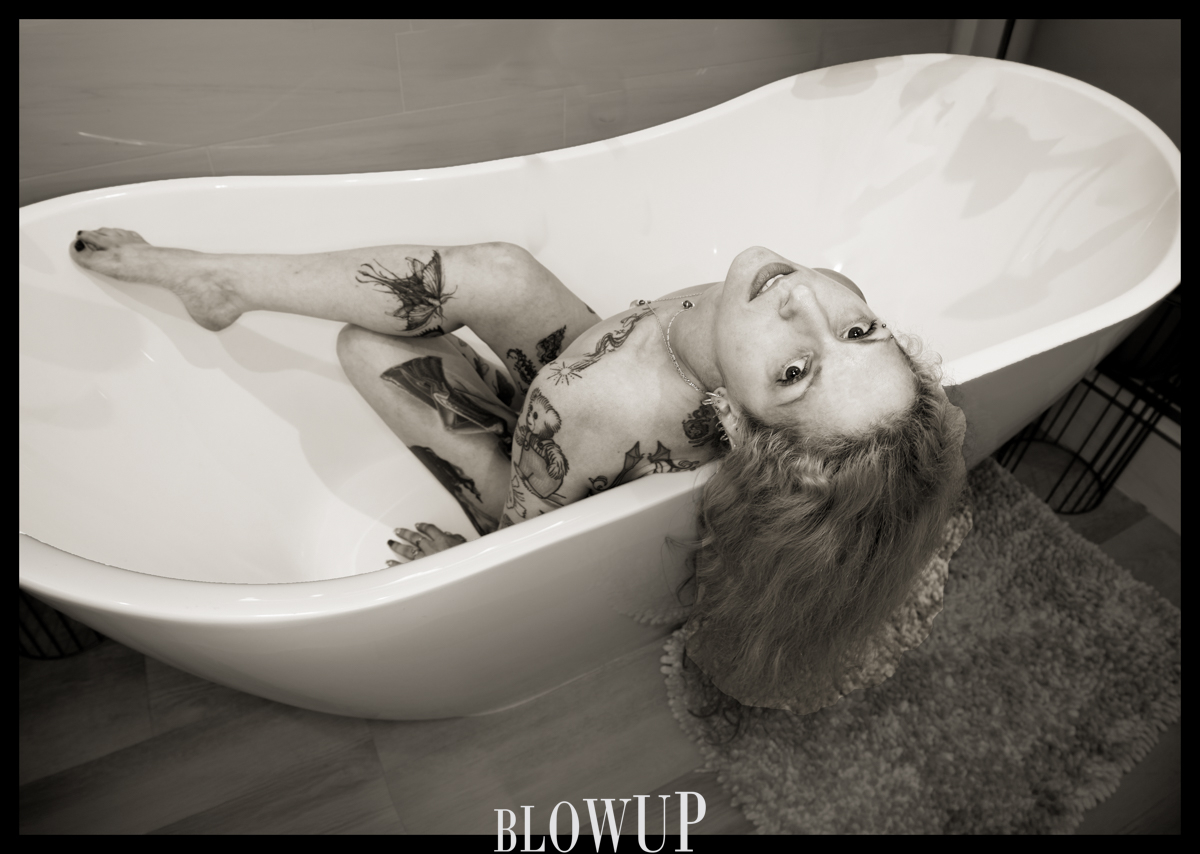 2026-Jessyka In Her bath, Phoenix, AZ