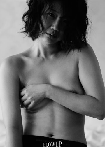 naked